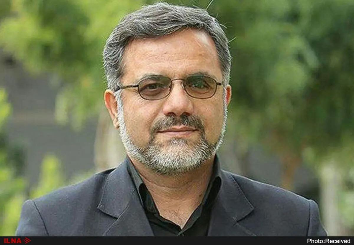 مدیر انجمن هنرهای تجسمی انقلاب و دفاع مقدس منصوب شد