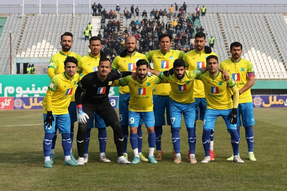 صنعت نفت آبادان با 3 غایب مقابل هوادار