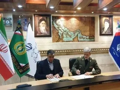 وزارتا الطرق والدفاع توقعان اتفاقیة لبناء 44 سفینة