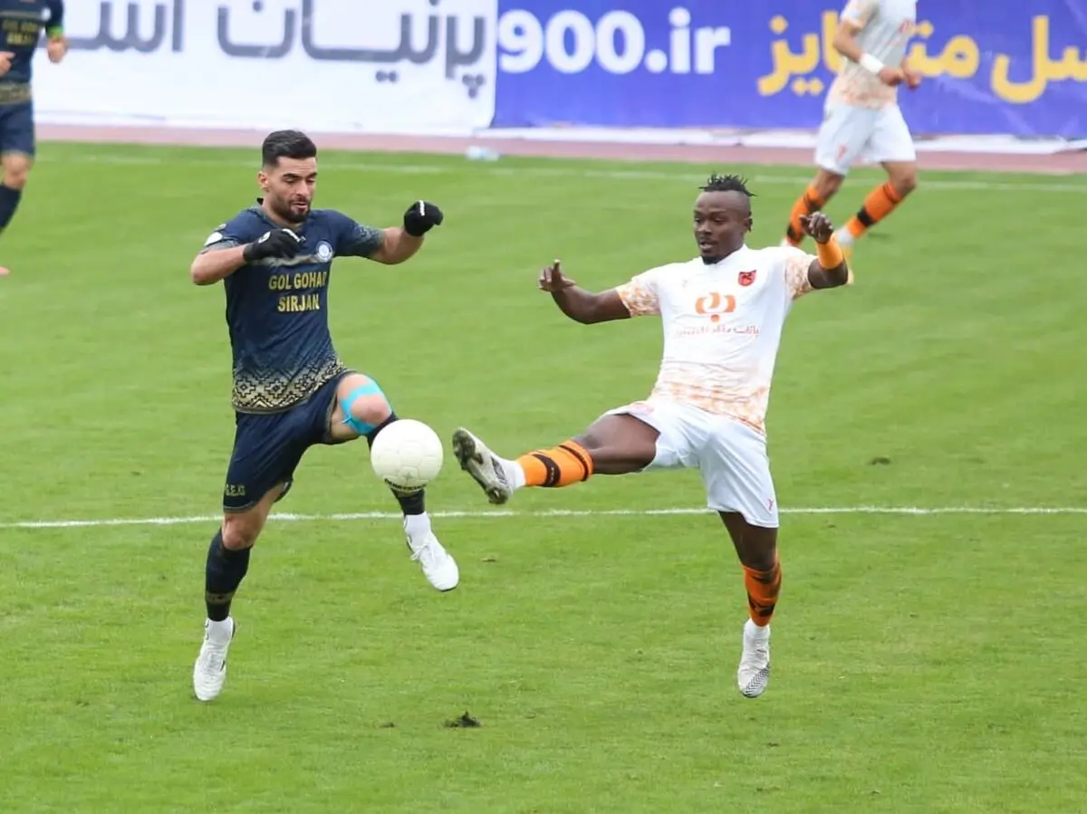  گل گهر سیرجان 2 - مس رفسنجان 2 : دربی جذاب کرمان برنده نداشت