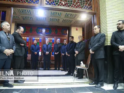 برگزاری مراسم ترحیم مادر وحید حقانیان