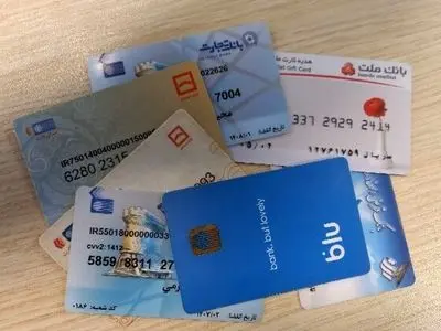 توصیه پلیس فتا به زائران مراسم تشییع رهبر شهید؛ ضرورت حفظ امنیت رمز کارت‌های بانکی