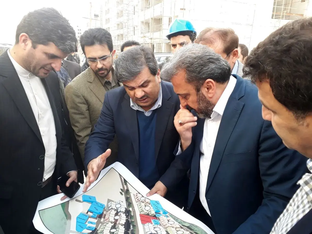  بازدید قائم مقام وزیر راه از پروژه مسکن مهر نفت اهواز