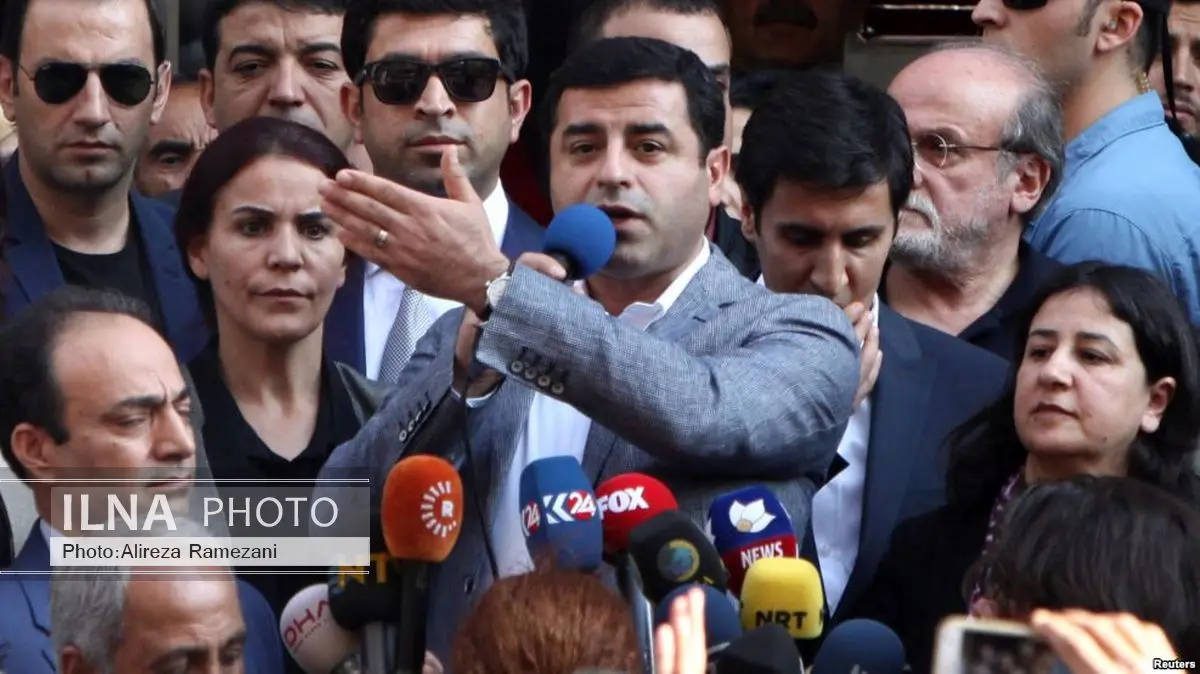 رئیس حزب «دموکراتیک خلقها» در ترکیه بازداشت شد