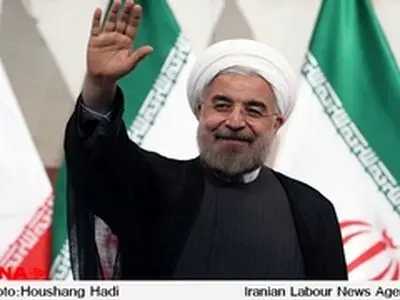 بگذاریم افراد حرفشان را بزنند / به خاطر اشکال‌های کوچک آدم‌های بزرگ را کنار نگذاریم