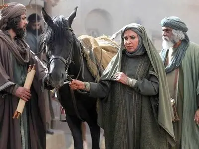 قصه «عشق کوفی» امروزی است/ نمی‌خواستیم کلیشه‌ای باشیم/ دو دستگی در کوفه آن زمان، واقعی‌ترین نکته این سریال است
