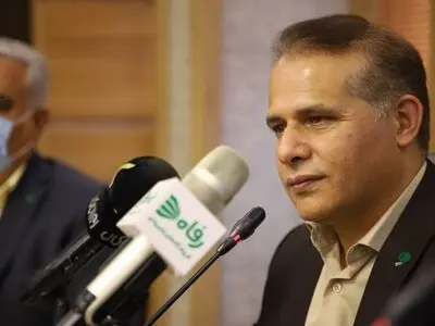 ۲ میلیون و ۲۰۰ هزار مددجو، سبد غذا دریافت می‌کنند/ مذاکره با صندوق‌های بازنشستگی برای ارائه تسهیلات خرید به بازنشستگان/ سبد خرید مشتریان رفاه ارزان‌تر می‌شود