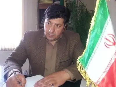 توزیع رایگان نان به روزه داران 