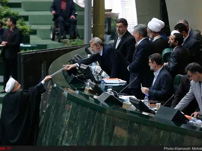 روحانی لایحه  بودجه سال ۹۸ را تقدیم مجلس شورای اسلامی کرد