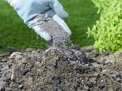 پایش‌های مستمر خاک اراضی کشاورزی استان مرکزی با هدف سنجش سلامت