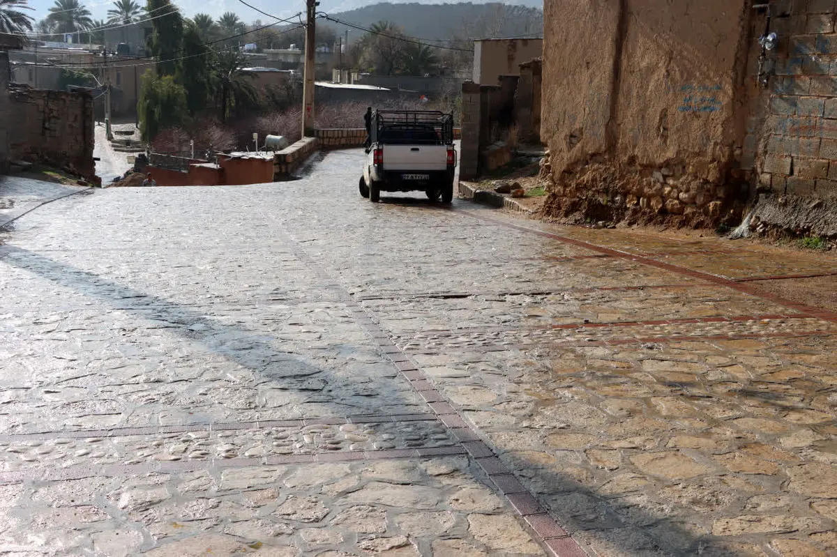 ۱۳۱۰ پروژه بهسازی و عمران روستایی در فارس به بهره برداری رسید