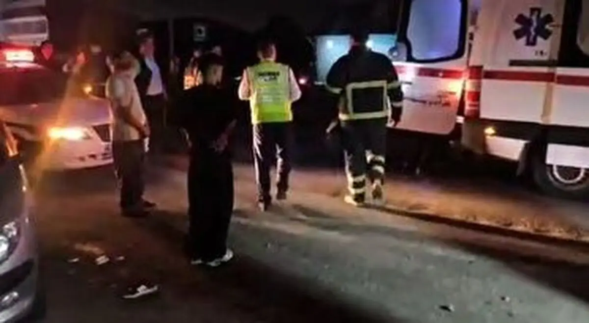 عملیات جستوجو و نجات آتش نشانان پس از تصادف شدید در جاده انزلی عملیات جستوجو و نجات آتش نشانان پس از تصادف شدید در جاده انزلی