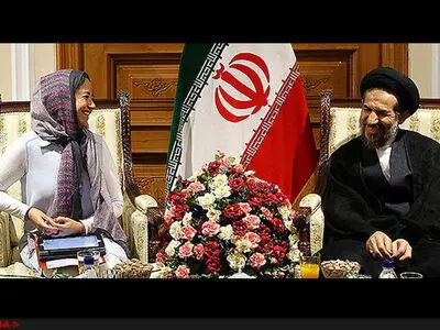 مجلس از توسعه همکاری‌های ایران و اکوادور حمایت می‌کند