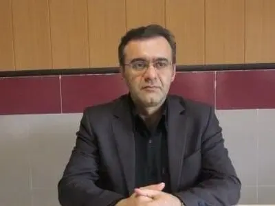 کشف بیش از 4500 کیلوگرم مواد غذایی غیر قابل مصرف در شاهین دژ