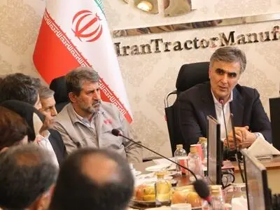کمبود نقدیگی و تسهیلات چالش اصلی تراکتورسازی است