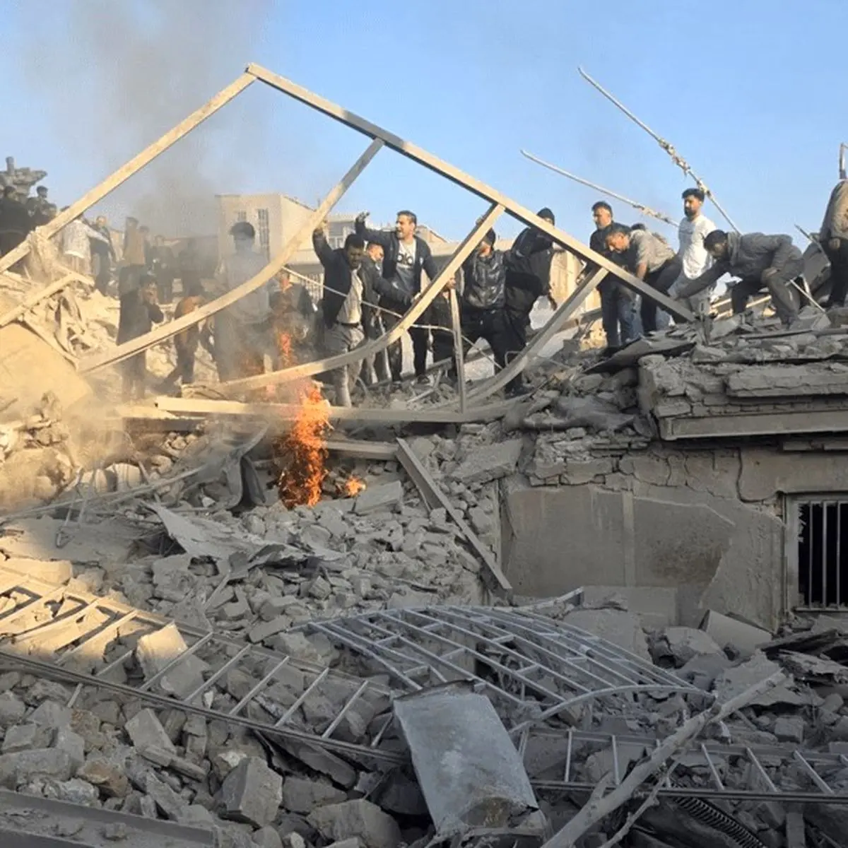 ۷ شهید و ۵۶ مجروح در پی تجاوز هوایی آمریکا و اسرائیل به شهرستان دورود 