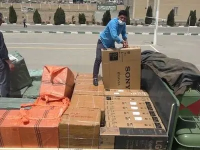 کشف بیش از ۴۰۰ میلیارد ریال کالای قاچاق در کاشان