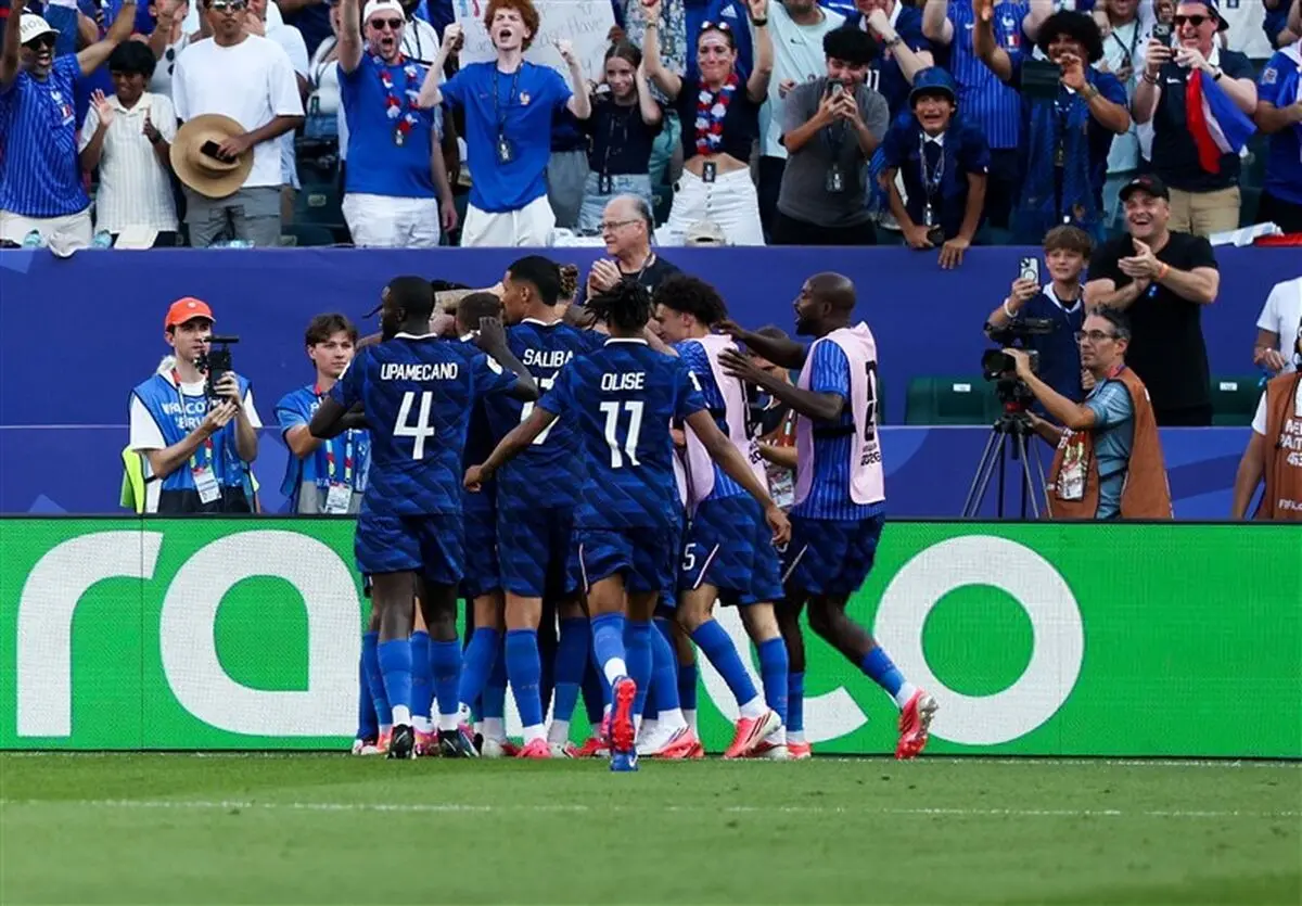 پاراگوئه 0 -  1 فرانسه ؛ خروس‌ها با تک گل امباپه به یک‌‌چهارم رسیدند