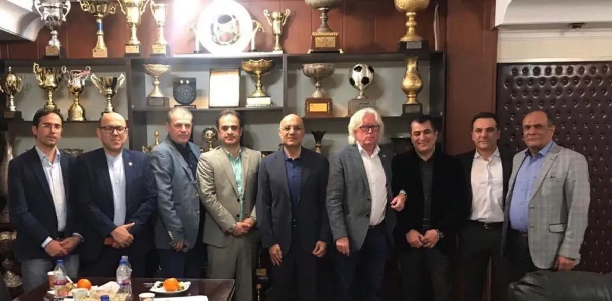 احضار وینفرد شفر به جلسه هیات مدیره