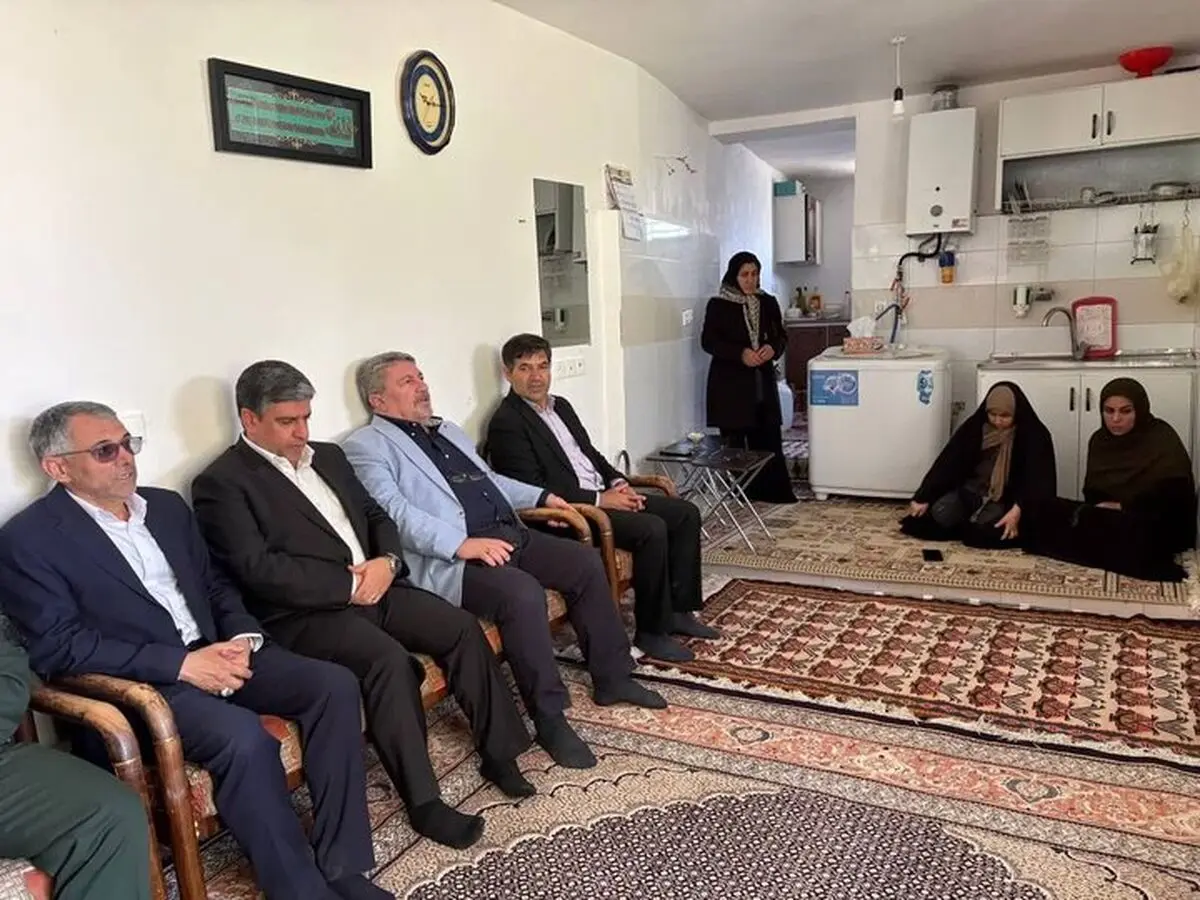 اعتبار تهدیدهای دشمنان در برابر ملت ایران کاهش یافته است