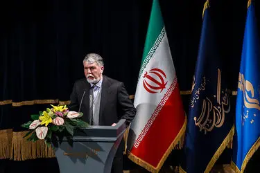 صحبت‌های وزیر ارشاد با اهالی هنر/ تاکید بر ایجاد شورای فرهنگ و هنر