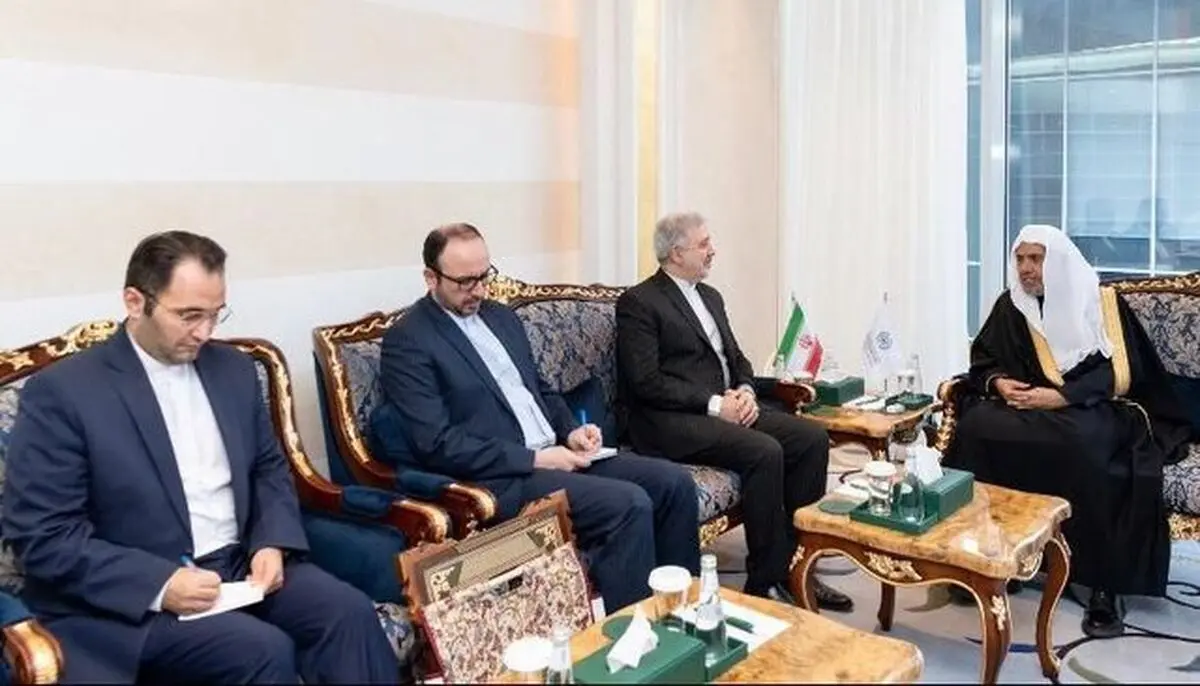 تاکید ایران و عربستان بر تاثیر تعمیق روابط علمی، فرهنگی و دینی بر همبستگی جهان اسلام