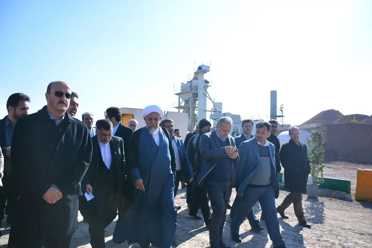 کارخانه تولید آسفالت در شهر قزوین به بهره‌برداری رسید