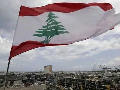 تاکید رؤسای جمهور و پارلمان لبنان بر پایندی به طرح ابتکاری فرانسه

