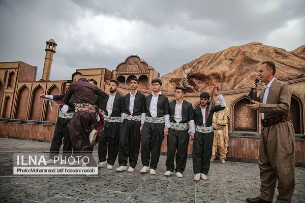 اختتامیه برنا مه های روز سنه در پارک روجیار با حضور مسئولین و مردم برگزار شد 
