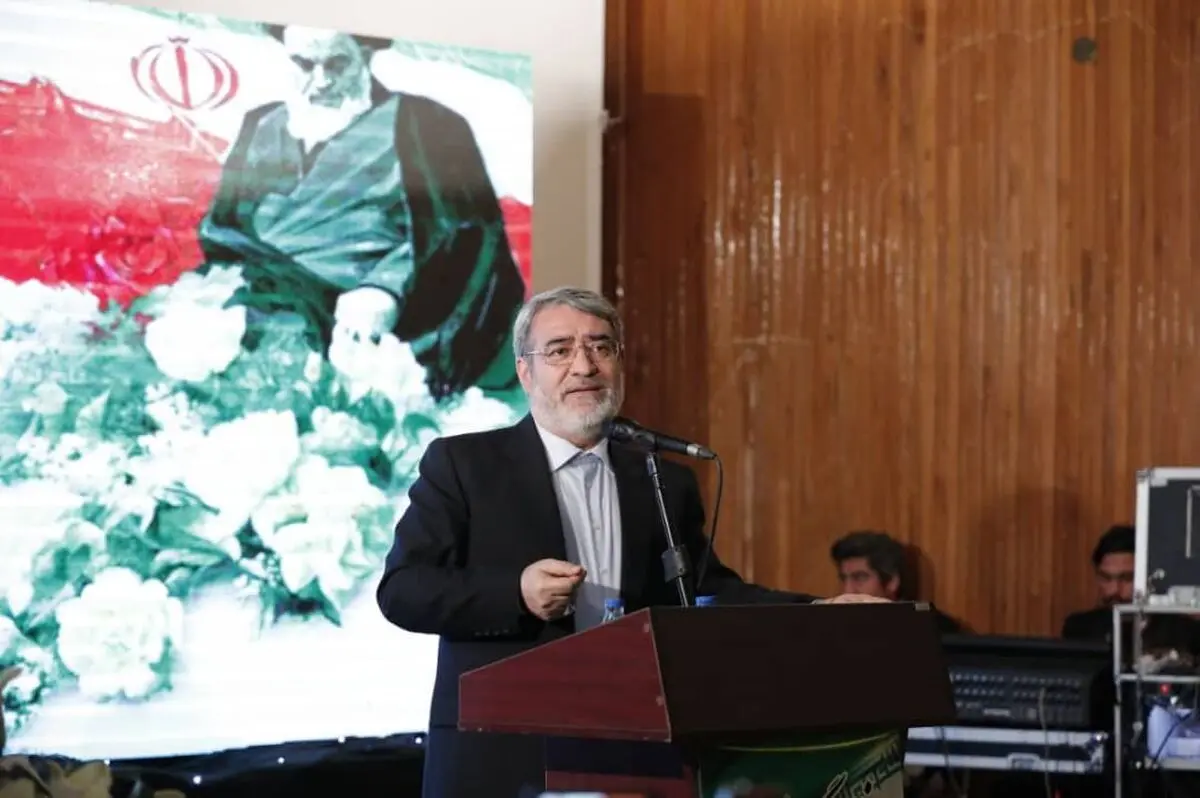 دشواری‌های ما در این چهل سال فراتر از آمار وارقام است / انقلابی‌گری یعنی کسب ثروت حلال و  عبرت از گذشته/ مازندران با همه ظرفیت‌ها بی‌بهره از مشارکت مردمی است