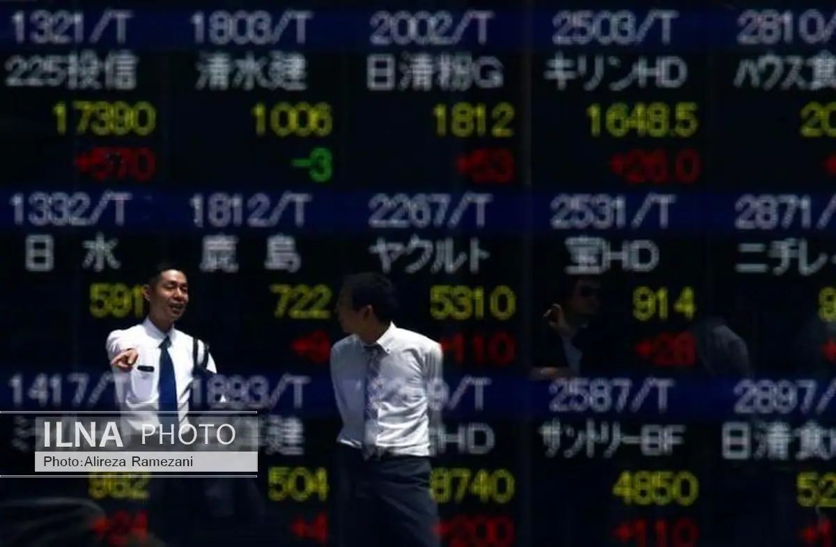 Asia stocks fall in Wall Street's wake, dollar holds below 14-year peak