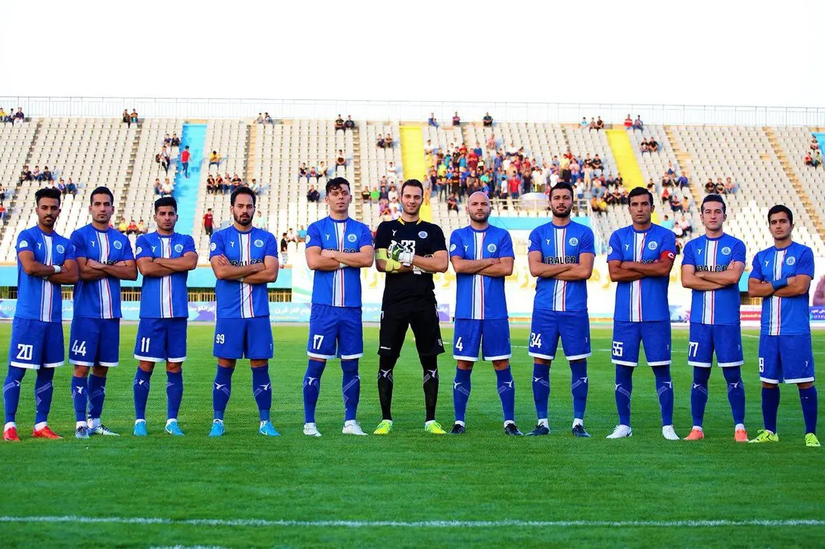 آلومینیوم اراک 2-1 گل گهر؛ برد خفیف اما حیاتی ربیعی در لیگ یک