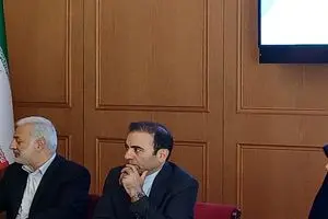 جهان ما جهانی است که جنایتکاران جنگی در آن یکدیگر را نامزد جایزه صلح نوبل می‌کنند