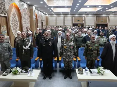 جشنواره نماز ویژه کارکنان وظیفه ارتش و تجلیل از یگان های برتر حوزه نماز برگزار شد