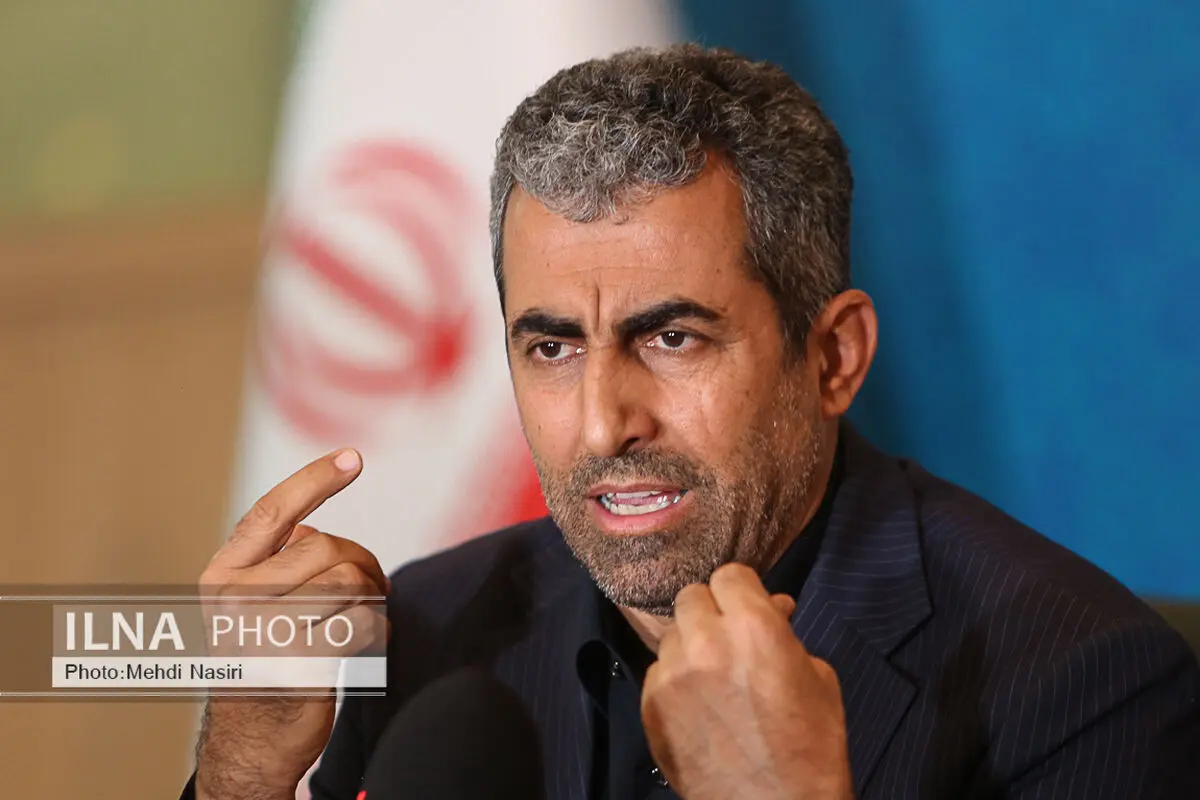بانک مرکزی عامل منفی شدن تراز تجاری است