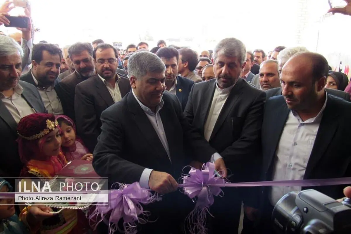 نمایشگاه دستاوردهای دولت در قرچک افتتاح شد