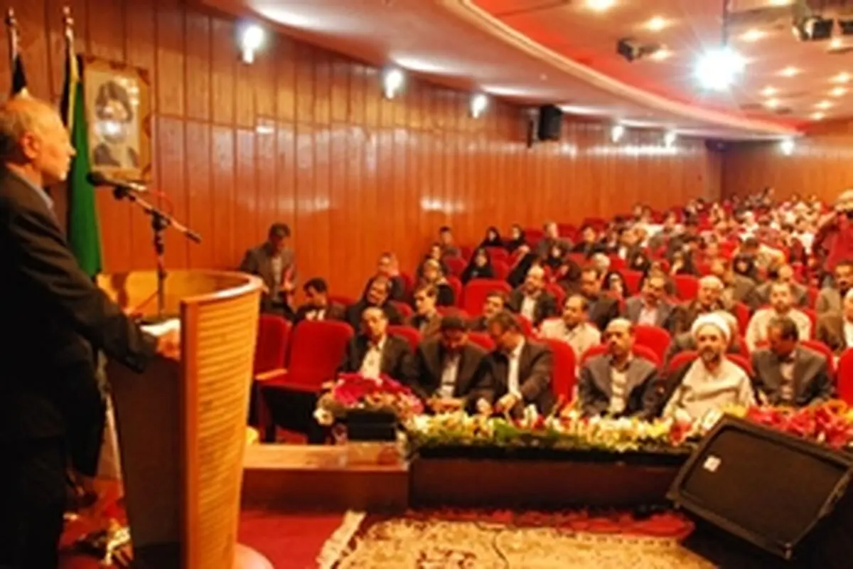 کمک ۵ میلیارد ریالی خیرین استان مرکزی به آزادی زندانیان