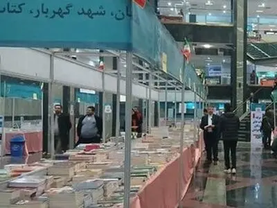 ترویج کتاب‌خوانی از مدارس آغاز شود