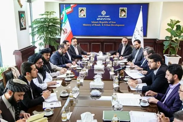 Iran, Afghanistan to expand transport cooperation