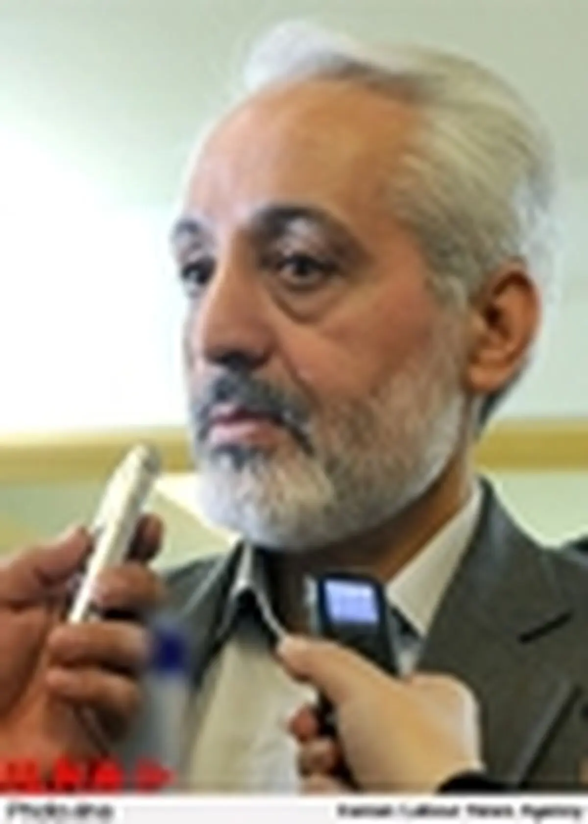 واکنش صادق به حواشی جلسه شورای عالی انقلاب فرهنگی