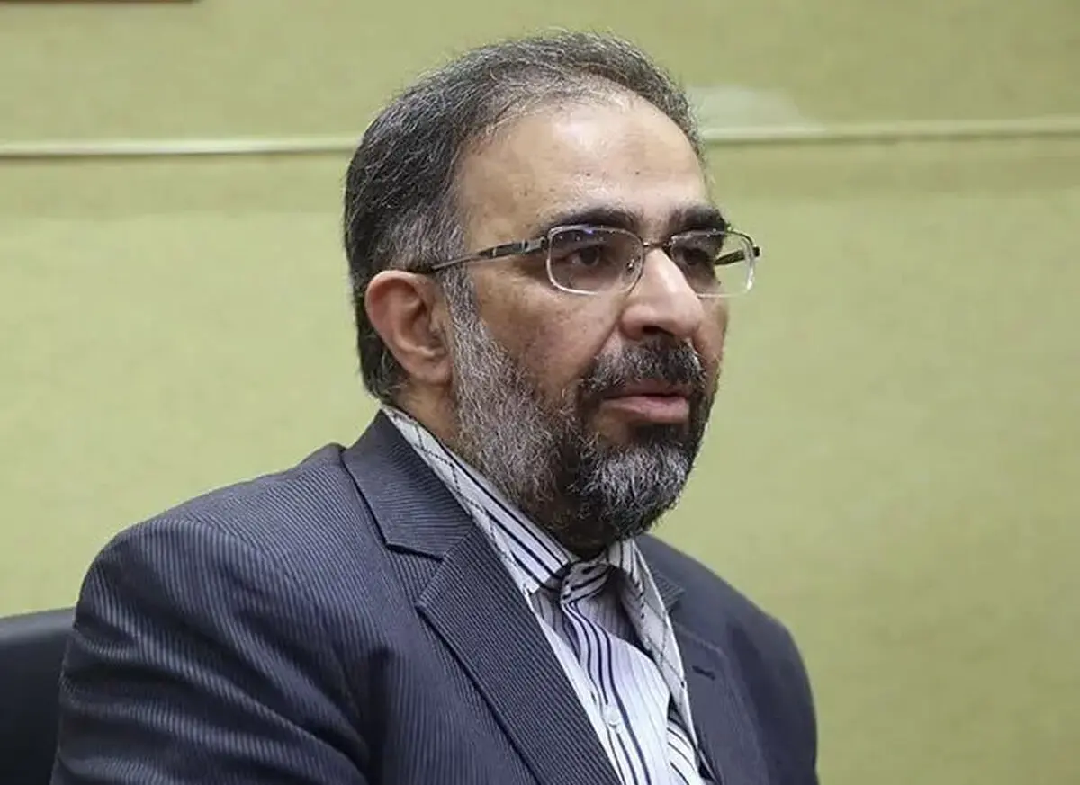 مردم ایران حتی در سخت‌ترین شرایط هم دست از فرهنگ نمی‌کشند