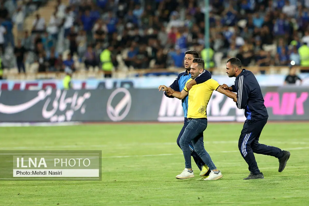 ویدیو: حواشی دیدار استقلال و مس کرمان