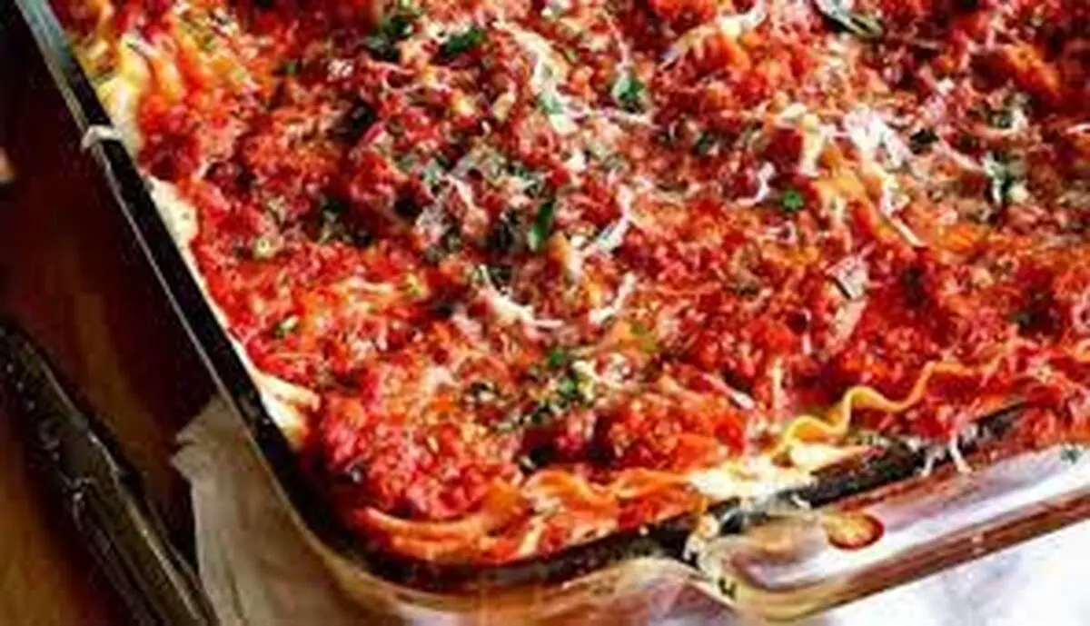 طرز تهیه لازانیا بدون پنیر پیتزا 
