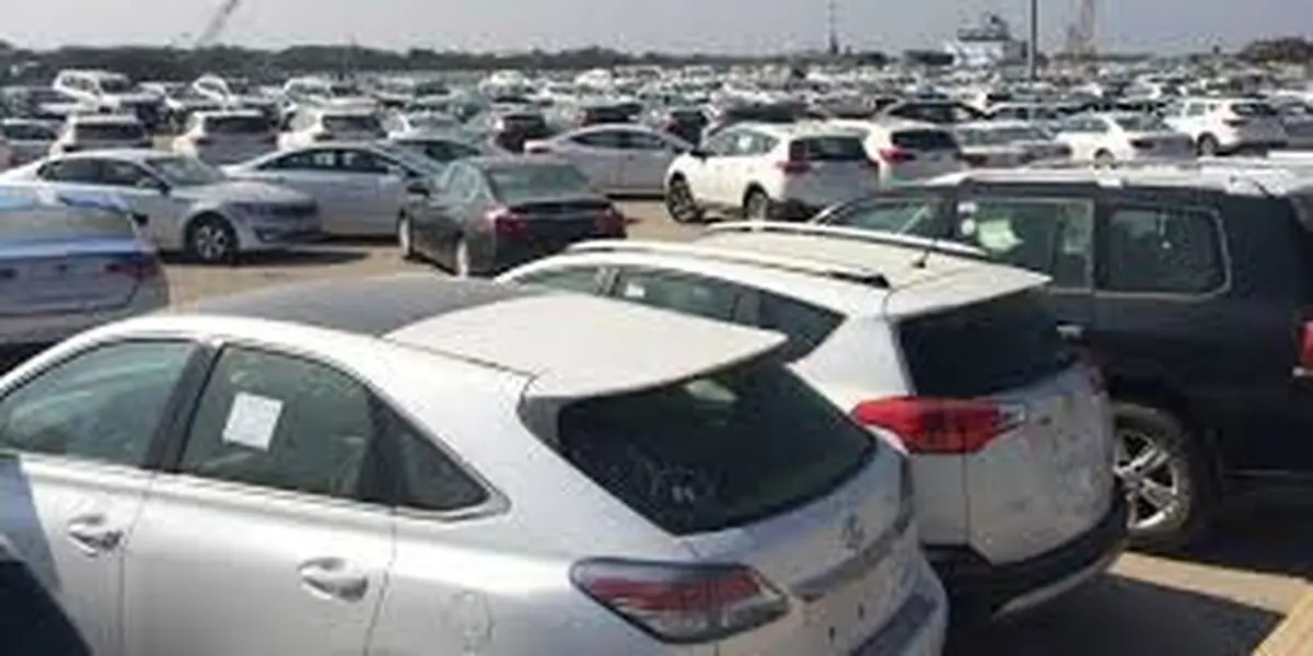 ناگفته های یکی از نمایندگی‌های رسمی از بسته شدن سایت ثبت سفارش/ کدام رانت 102 هزار میلیارد تومانی؟