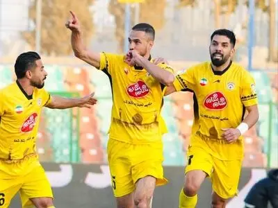 حمایت کامل استانداری فارس از باشگاه فجر شهید سپاسی