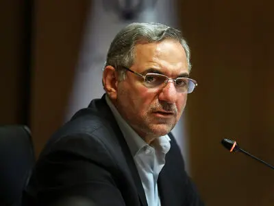 معلم بلاگرها حق ندارند به حقوق عمومی دانش آموزان تعدی کنند