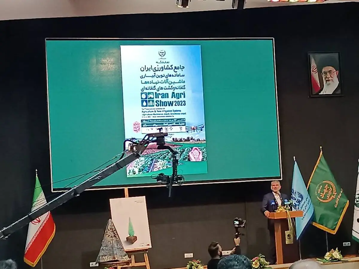 تا پایان سال 1402 همه کشاورزان صاحب سند تک برگی می‌شوند/ رشد ۴۵ درصدی سرمایه گذاری در بخش کشاورزی از محل تبصره ۱۸ در دولت سیزدهم