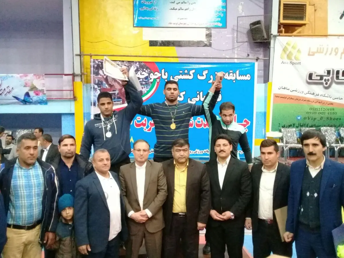 تربت‌جام قهرمان مسابقات کشتی با چوخه کشور شد