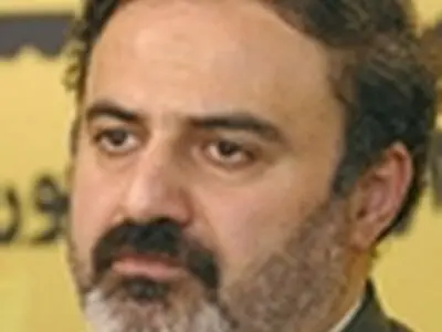 بنیاد سینمایی فارابی از فعالان حوزه صنعت، سینما حمایت می‌کند