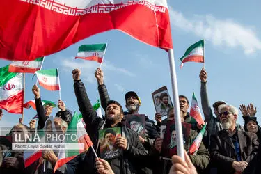 مراسم بیعت با سومین رهبر انقلاب اسلامی در تهران /1